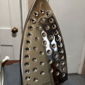 Rowenta Powerglide Steam Iron Model DE-011